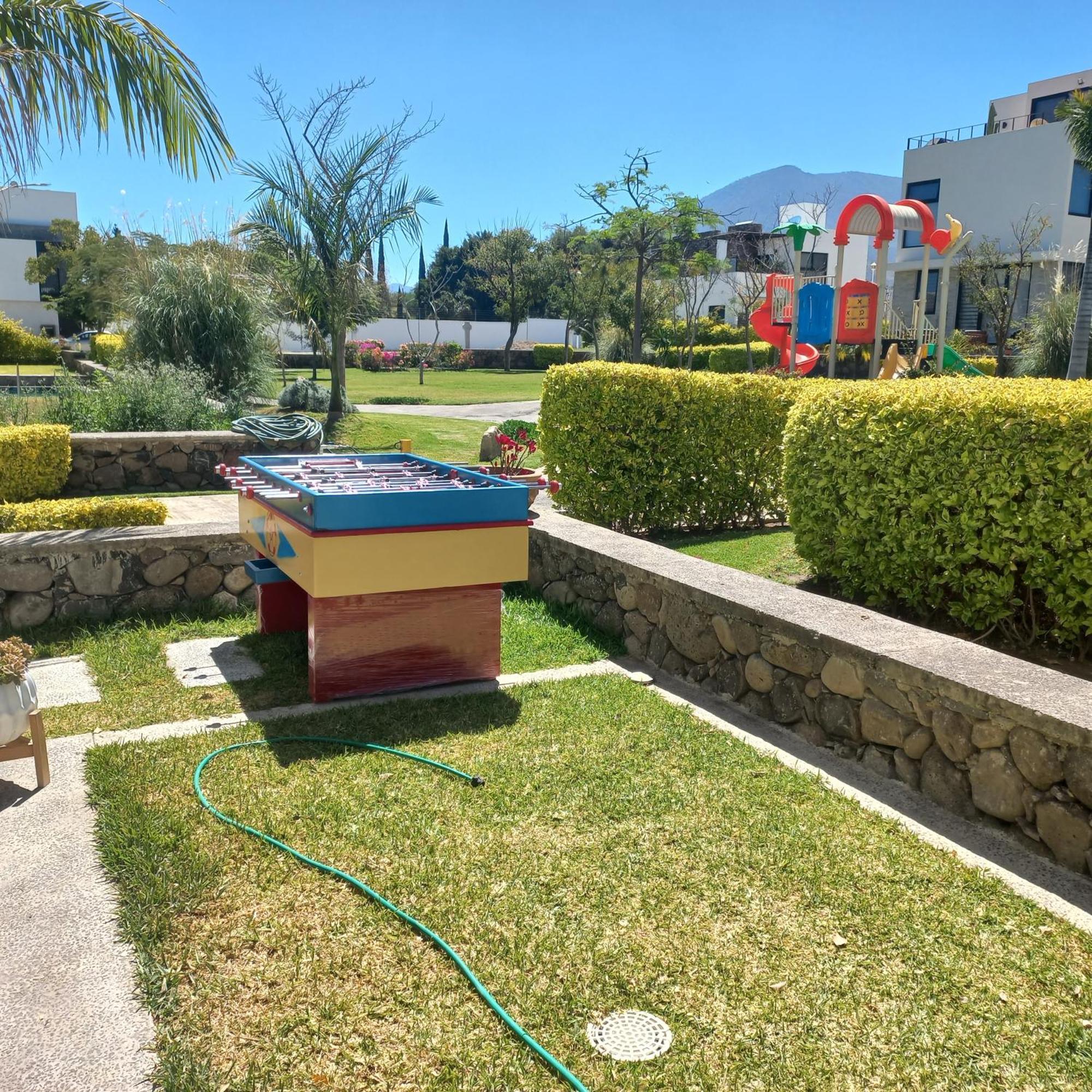 Hermosa Casa En Orilla Del Lago -Zona De Villedos- San Cristobal Zapotitlan エクステリア 写真
