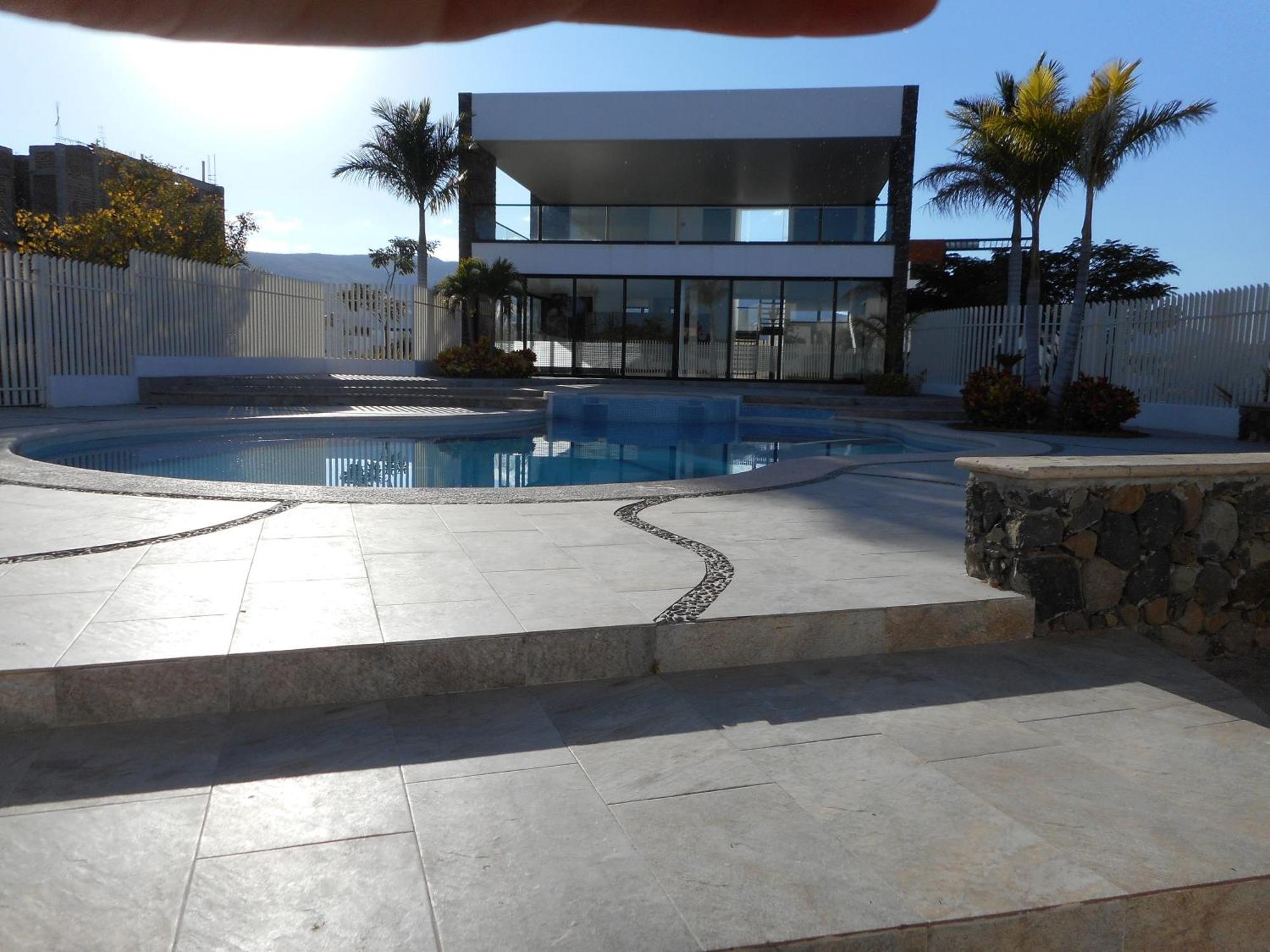 Hermosa Casa En Orilla Del Lago -Zona De Villedos- San Cristobal Zapotitlan エクステリア 写真